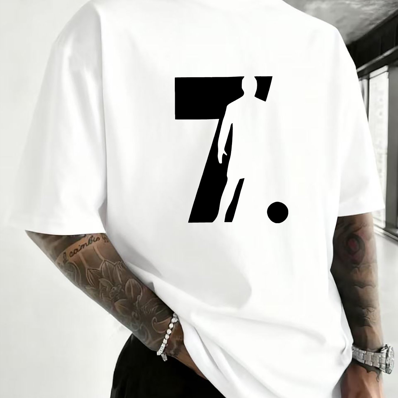 T-shirt Streetwear CR7 - Edição Football Shadow