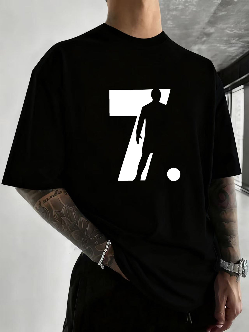 T-shirt Streetwear CR7 - Edição Football Shadow