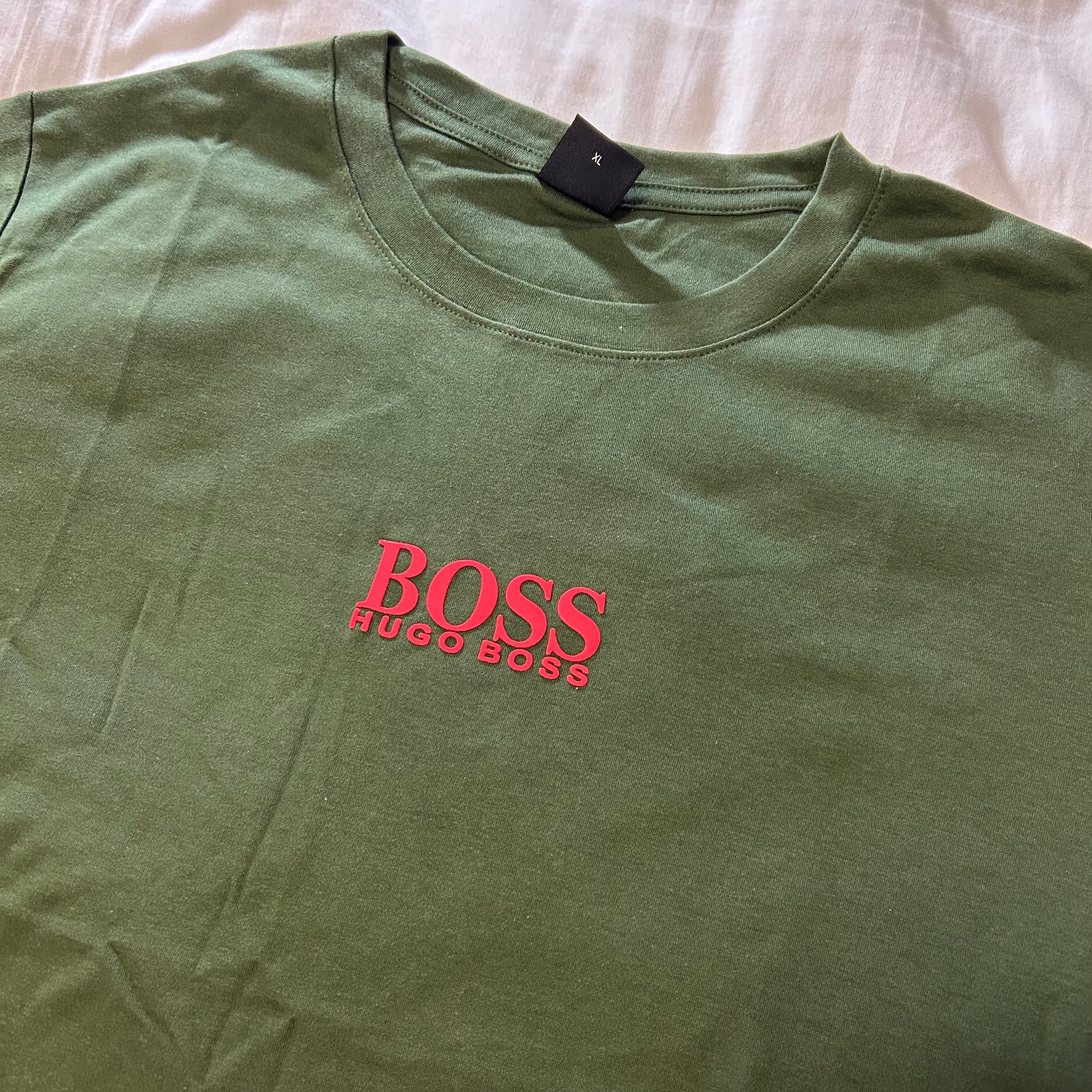 Camiseta Hugo Boss Verde Militar/Musgo