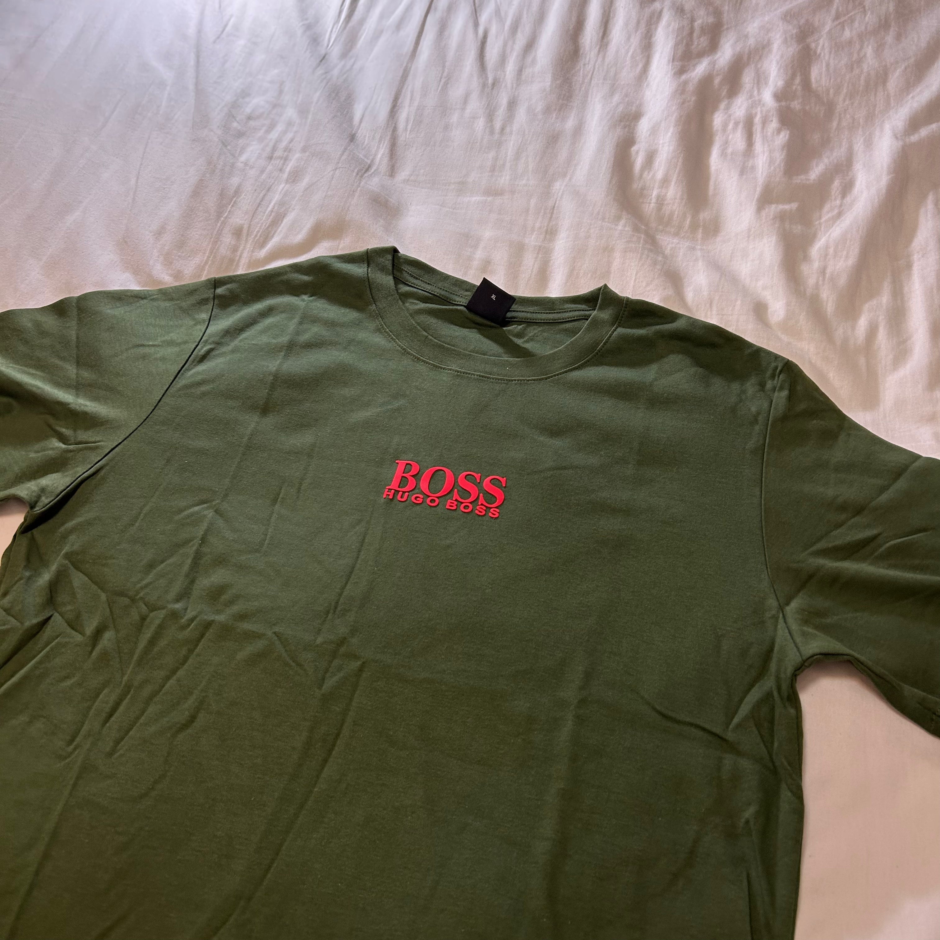 Camiseta Hugo Boss Verde Militar/Musgo
