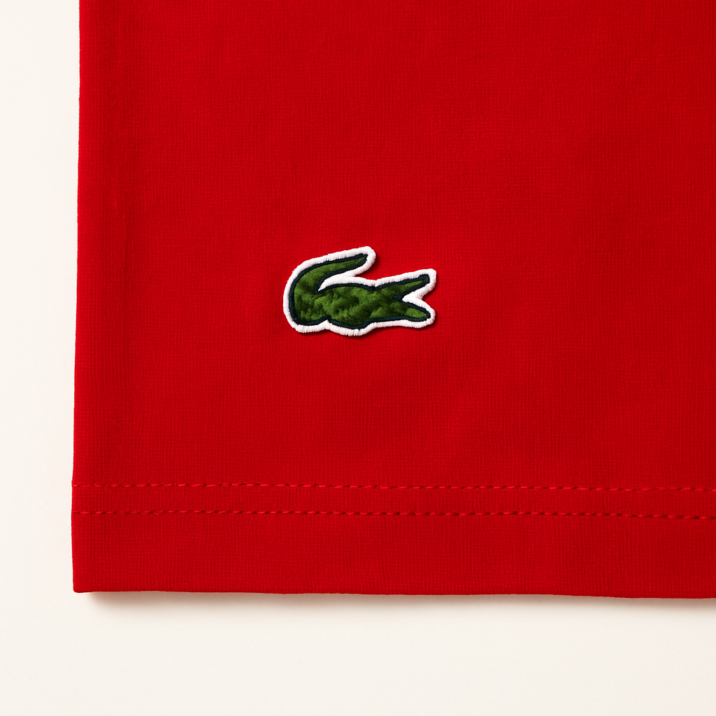 Camiseta Lascoste Vermelha - Logo Colorida